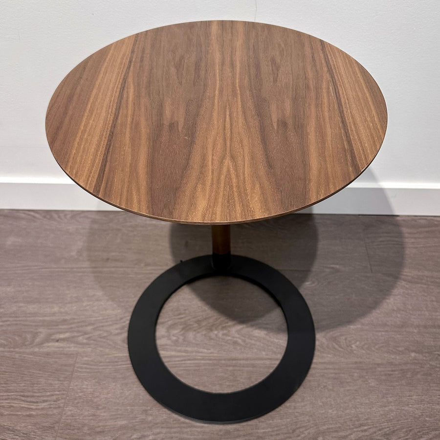 Astin | Side Table